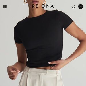 Re Ona Signature T shirt in Black